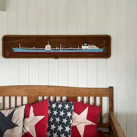 Summer House With Orangery In *