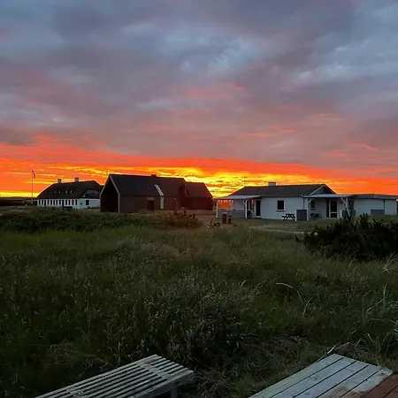 بيت للعطل Summer House With Orangery In