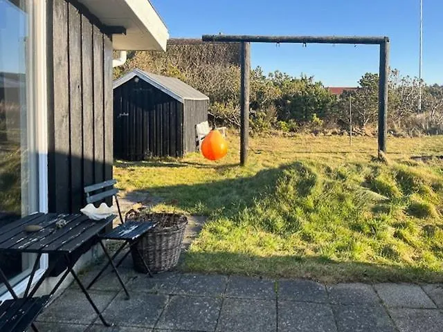Semesterbostad Summer House With Orangery In *